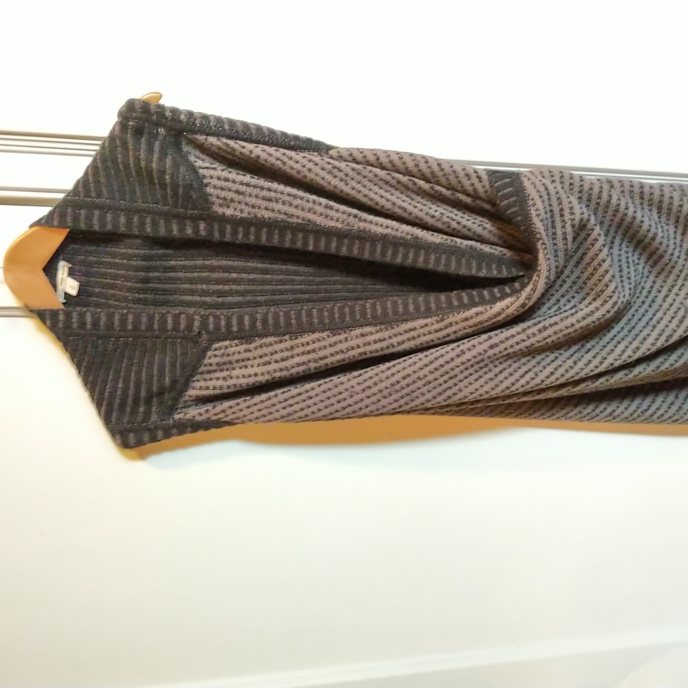 DKNY wrap sweater, grey + black